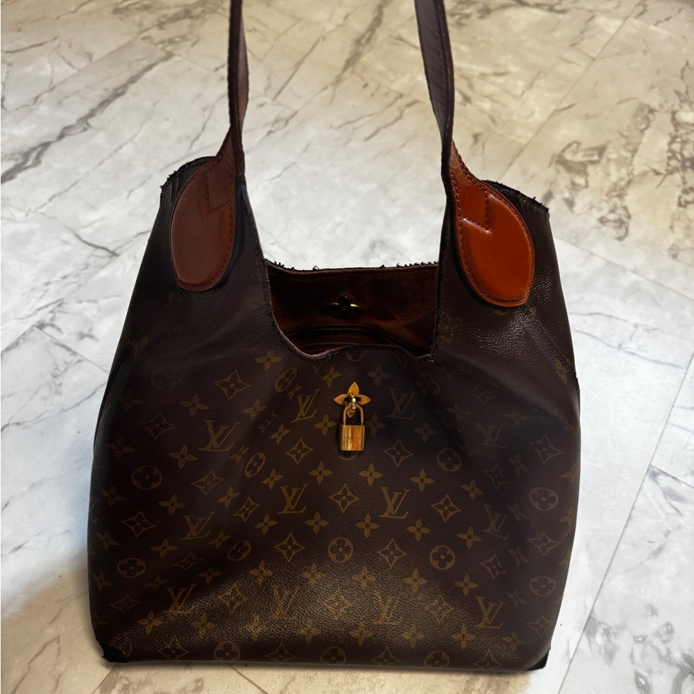 Louis Vuitton Flower Hobo